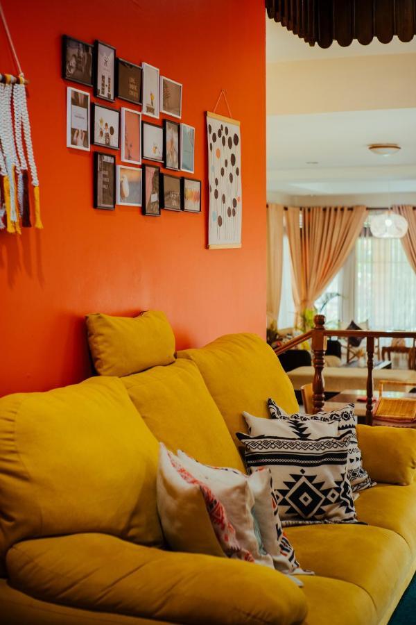 Bed and Breakfast Roemah Renjana Bandung Exteriér fotografie
